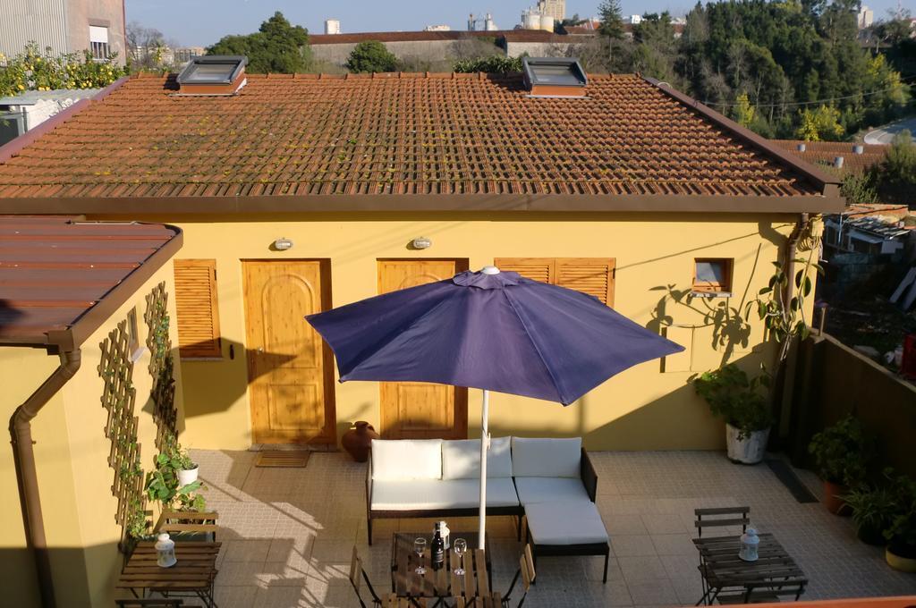 The Yellow House Vila Nova de Gaia Exterior photo